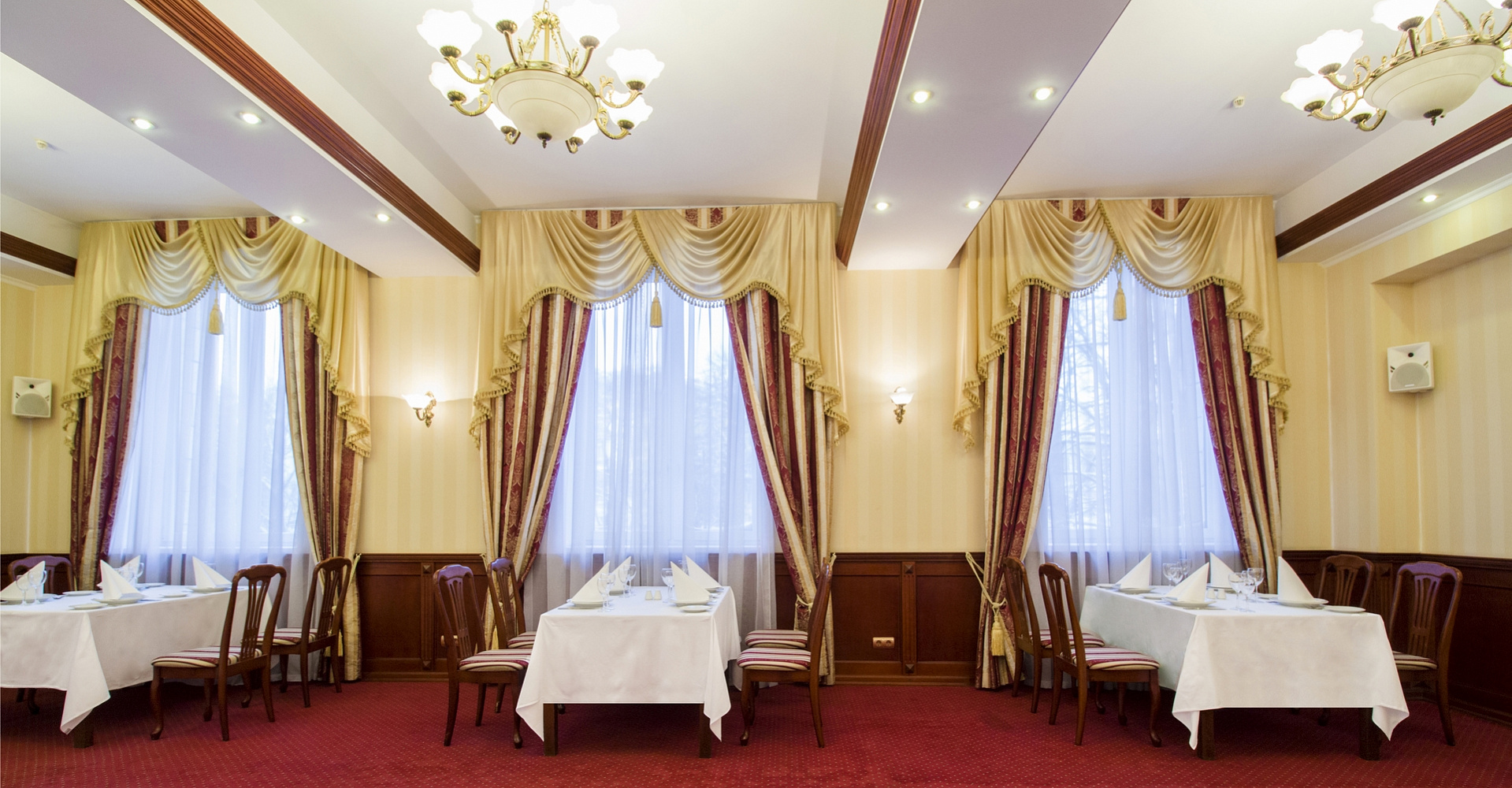 Зал Мариинский. 2